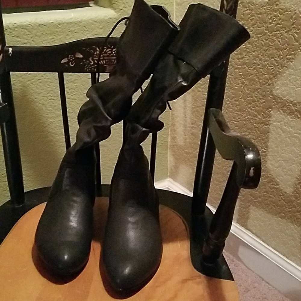 Black boots